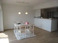 ウォールナットの優しい温もりを感じて、 モダンなインテリアが似合うお部屋で暮らしたい！